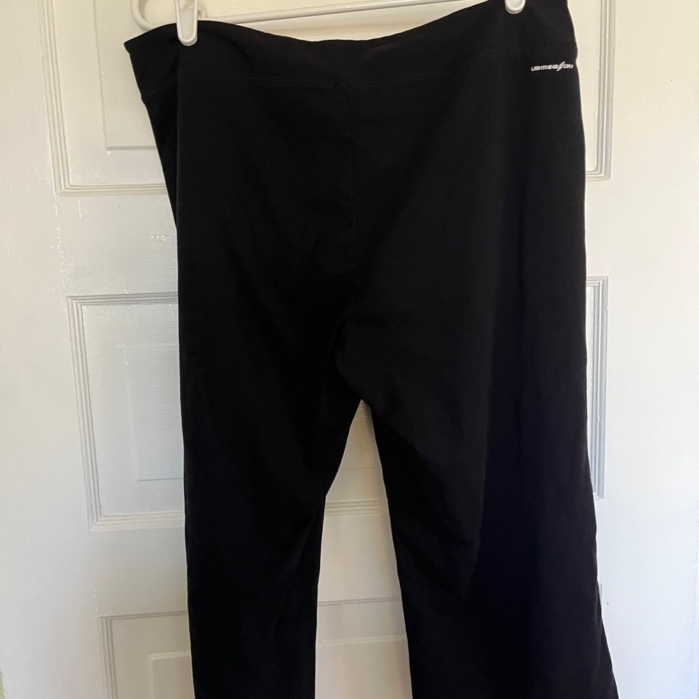 New Balance Black Athleisure Wear Apparel - Picture 3 of 10